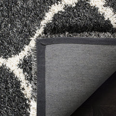Modern Trellis Carpetify