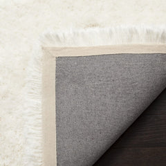 Polyester White Carpetify