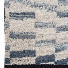 Silo Hand-Knotted Wool Rug