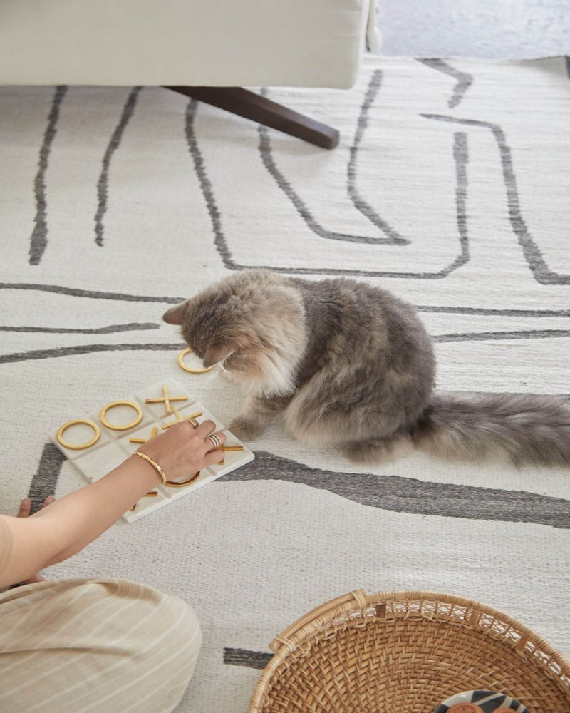 Minimal Reversible Rug