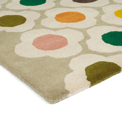 Close-up of Corsage floral wool rug