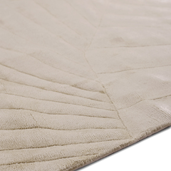 SHELL wool rug carved edge detail 