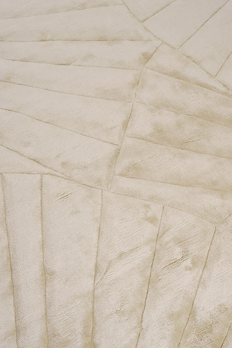 Close-up of SHELL hand tufted wool rug texture